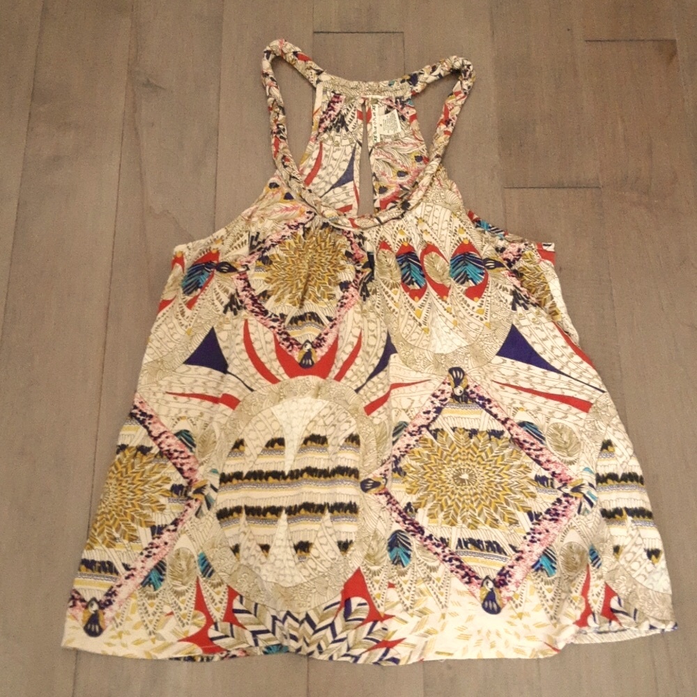 2/25$***Boho open back Tank / Made in India